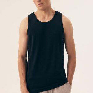 Singlet Model Black Comfort